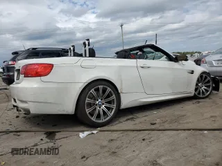 2011 BMW M3 with VIN WBSDX9C58BE584803, listed as a Copart auction lot 71421474 with 162,696 mi miles and Salvage Title. Bid and sale history available at carsss.com. Image 3.