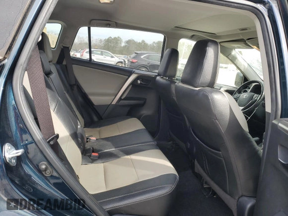2018 Toyota RAV4 XLE with VIN JTMWFREV6JJ735000, listed as a Copart auction lot 45869275 with 113,675 mi miles and Salvage Title. Bid and sale history available at DreamBid. Image 11.