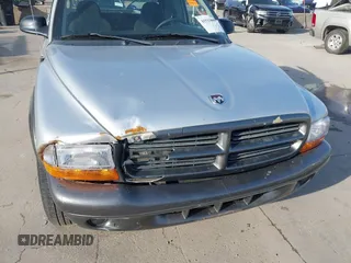 2002 Dodge Dakota with VIN 1B7GL12X62S538389, listed as a IAAI auction lot 41533809 with 159,576 mi miles and . Bid and sale history available at carsss.com. Image 6.
