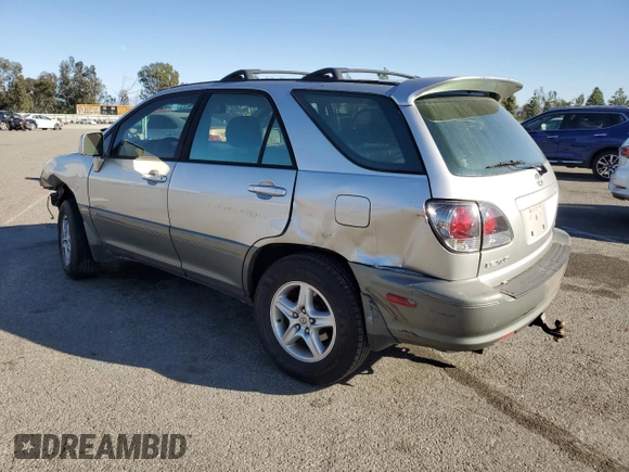 2002 Lexus RX 300 with VIN JTJGF10U320124642, listed as a Copart auction lot 84266434 with 184,985 mi miles and Salvage Title. Bid and sale history available at DreamBid. Image 2.