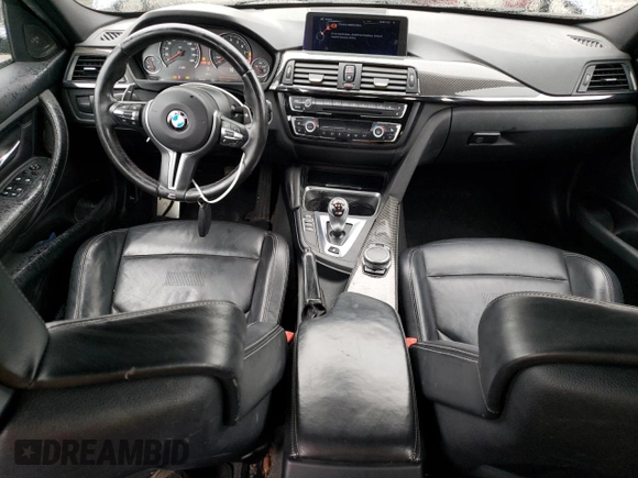 2015 BMW M3 z VIN WBS3C9C52FP803661, wystawiony jako Copart lot #52040625 z przebiegiem 134 562 mil mil oraz Szkoda całkowita • Salvage title. Historia ofert i sprzedaży dostępna na DreamBid. Obrazek 8.