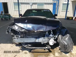 2014 Chevrolet Camaro LT z VIN 2G1FC1E37E9131877, wystawiony jako Copart lot #56491715 z przebiegiem 94 340 mil mil oraz Czysty tytuł • Clean title. Historia ofert i sprzedaży dostępna na DreamBid. Obrazek 5.