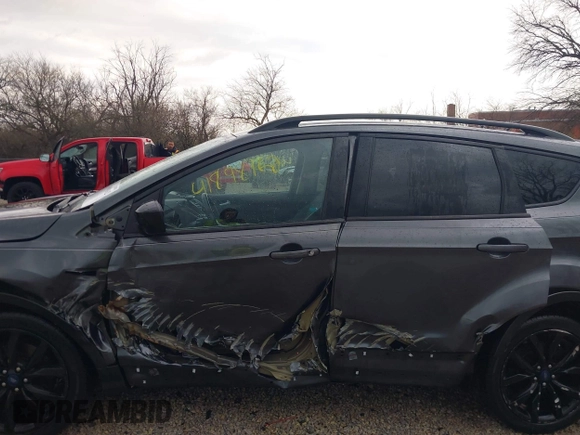 2017 Ford Escape SE with VIN 1FMCU0G97HUE53859, listed as a IAAI auction lot 41898162 with 79,619 mi miles. Bid and sale history available at carsss.com. Image 17.