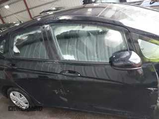 2020 Honda Fit LX с VIN 3HGGK5H40LM709849, выставлен на аукционе IAAI как лот 42258277 с пробегом 55 404 миль миль и . История ставок и продаж доступна на DreamBid. Изображение 13.
