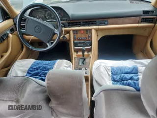 1986 Mercedes-Benz 560 with VIN WDBCA39D7GA260903, listed as a Copart auction lot 54634595 with 187,942 mi miles and Clean Title. Bid and sale history available at DreamBid. Image 8.