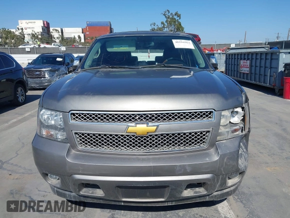 2012 Chevrolet Tahoe LTZ с VIN 1GNSCCE08CR297245, выставлен на аукционе IAAI как лот 40194964 с пробегом 117 007 миль миль и . История ставок и продаж доступна на DreamBid. Изображение 12.