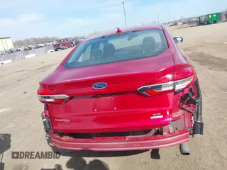 2020 Ford Fusion SE with VIN 3FA6P0HD9LR108222, listed as a IAAI auction lot 41829520 with 82,044 mi miles. Bid and sale history available at carsss.com. Image 16.