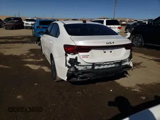 2024 Kia Forte LXS with VIN 3KPF24AD3RE810420, listed as a Copart auction lot 46855355 with 6,760 mi miles and Salvage Title. Bid and sale history available at carsss.com. Image 14.