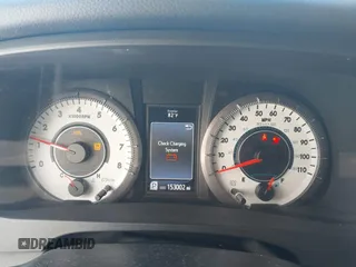 2015 Toyota Sienna SE with VIN 5TDXK3DC4FS566084, listed as a IAAI auction lot 41777561 with 153,002 mi miles and . Bid and sale history available at carsss.com. Image 7.