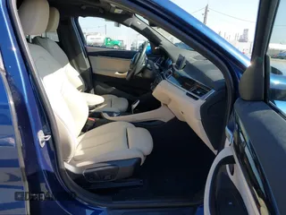 2022 BMW X2 xDrive28i z VIN WBXYJ1C02N5U85241, wystawiony jako IAAI lot #41965012 z przebiegiem 36 262 mil mil oraz . Historia ofert i sprzedaży dostępna na DreamBid. Obrazek 5.