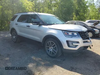 2017 Ford Explorer Sport с VIN 1FM5K8GT2HGB84385, выставлен на аукционе Copart как лот 60561665 с пробегом 228 579 миль миль и Списание • Salvage title. История ставок и продаж доступна на DreamBid. Изображение 4.