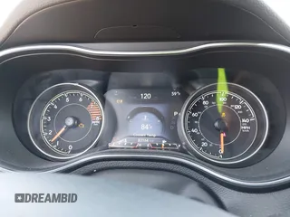 2019 Jeep Cherokee Limited with VIN 1C4PJMDX4KD122186, listed as a IAAI auction lot 42006071 with 83,164 mi miles and . Bid and sale history available at DreamBid. Image 7.