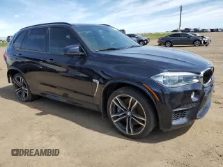 2017 BMW X5 M z VIN 5YMKT6C38H0X20710, wystawiony jako Copart lot #56927285 z przebiegiem 81 524 mil mil oraz Szkody całkowita. Historia ofert i sprzedaży dostępna na DreamBid. Obrazek 4.