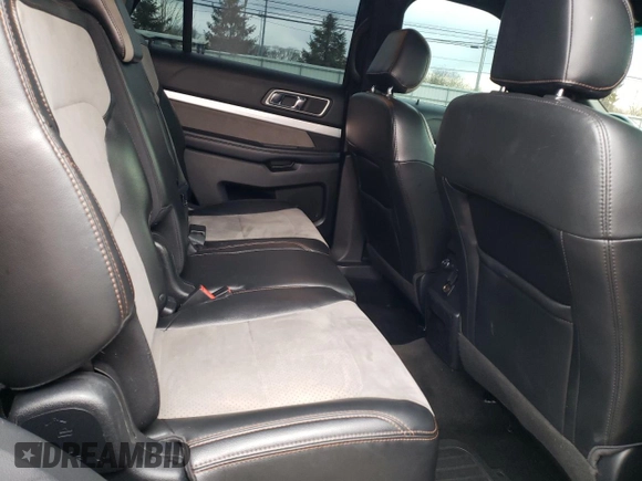 2017 Ford Explorer XLT with VIN 1FM5K8D85HGA83650, listed as a Copart auction lot 45847155 with 103,618 mi miles and Salvage Title. Bid and sale history available at DreamBid. Image 11.