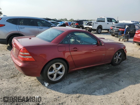 2002 Mercedes-Benz SLK 320 z VIN WDBKK65F52F245314, wystawiony jako Copart lot #42694015 z przebiegiem 114 998 mil mil oraz Szkoda całkowita • Salvage title. Historia ofert i sprzedaży dostępna na DreamBid. Obrazek 3.