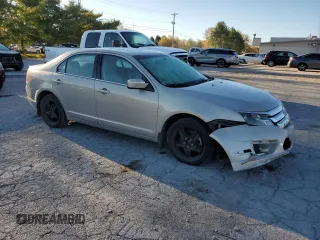 2010 Ford Fusion SE with VIN 3FAHP0HA7AR392266, listed as a Copart auction lot 76680094 with 119,925 mi miles and Salvage Title. Bid and sale history available at DreamBid. Image 4.