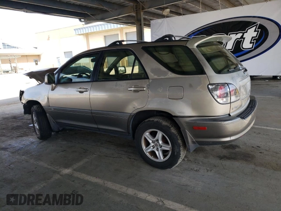 2001 Lexus RX 300 with VIN JTJHF10U610199760, listed as a Copart auction lot 55637985 with 237,253 mi miles and Salvage Title. Bid and sale history available at DreamBid. Image 2.