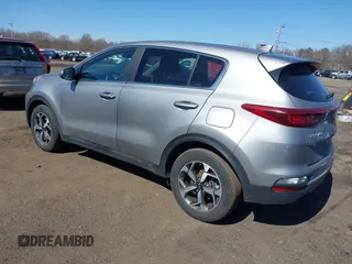 2022 Kia Sportage LX with VIN KNDPM3AC7N7980550, listed as a IAAI auction lot 41786557 with 60,943 mi miles. Bid and sale history available at carsss.com. Image 3.