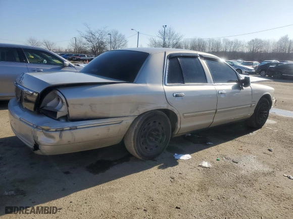 2009 Mercury Grand Marquis LS with VIN 2MEHM75V09X606139, listed as a Copart auction lot 44585075 with 137,964 mi miles and Clean Title. Bid and sale history available at carsss.com. Image 3.