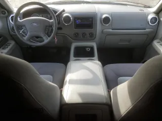 2006 Ford Expedition Special Service with VIN 1FMPU15526LA24297, listed as a Copart auction lot 80014434 with 192,113 mi miles and Salvage Title. Bid and sale history available at carsss.com. Image 8.