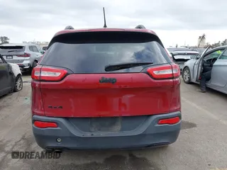 2017 Jeep Cherokee Sport with VIN 1C4PJMAB8HW569111, listed as a IAAI auction lot 41885738 with 130,687 mi miles and . Bid and sale history available at DreamBid. Image 15.