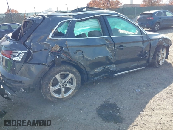 2021 Audi Q5 Premium with VIN WA1AAAFY0M2012819, listed as a IAAI auction lot 40718190 with Not provided miles and . Bid and sale history available at DreamBid. Image 4.