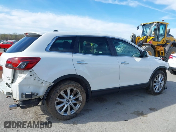 2014 Mazda CX-9 Grand Touring with VIN JM3TB3DA8E0427369, listed as a IAAI auction lot 41860129 with 152,888 mi miles and . Bid and sale history available at DreamBid. Image 14.