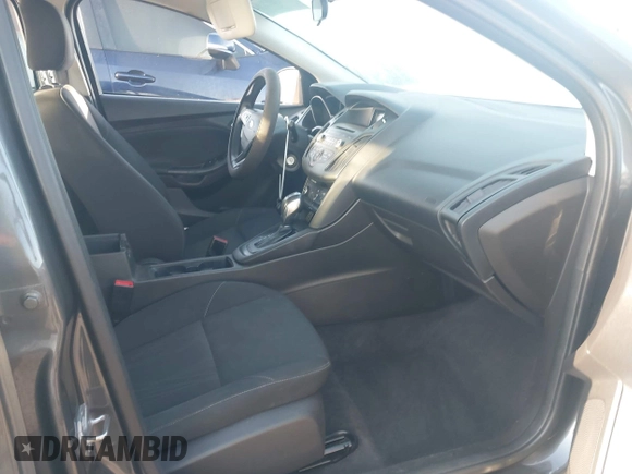 2015 Ford Focus SE with VIN 1FADP3K26FL342515, listed as a IAAI auction lot 41981596 with 112,470 mi miles. Bid and sale history available at carsss.com. Image 5.