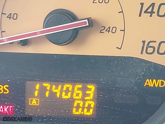 2004 Nissan Murano SE with VIN JN8AZ08W54W313099, listed as a IAAI auction lot 41502593 with 174,063 mi miles. Bid and sale history available at carsss.com. Image 7.
