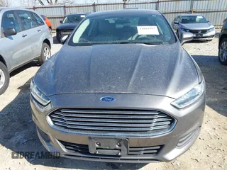 2014 Ford Fusion S with VIN 1FA6P0G79E5360991, listed as a IAAI auction lot 41884597 with 244,786 mi miles and . Bid and sale history available at DreamBid. Image 6.