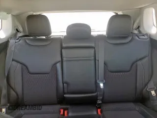 2017 Jeep Compass Latitude z VIN 3C4NJCBB7HT652700, wystawiony jako Copart lot #60346185 z przebiegiem 42 997 mil mil oraz Szkoda całkowita • Salvage title. Historia ofert i sprzedaży dostępna na DreamBid. Obrazek 10.