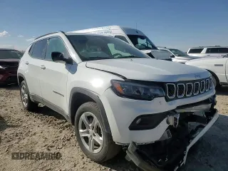 2023 Jeep Compass Latitude with VIN 3C4NJDBN5PT561987, listed as a Copart auction lot 49517465 with Not Provided miles and Salvage Title. Bid and sale history available at DreamBid. Image 10.