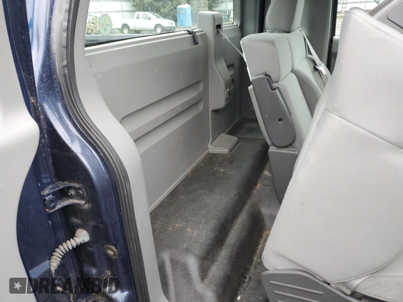 2007 Ford F-150 XL with VIN 1FTRF12287NA48062, listed as a Copart auction lot 55933815 with 113,308 mi miles and Salvage title. Bid and sale history available at DreamBid. Image 10.