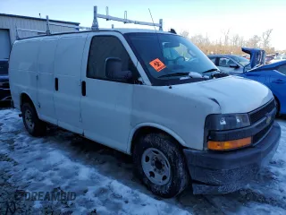 2018 Chevrolet Express Cargo with VIN 1GCWGAFP4J1280498, listed as a Copart auction lot 45062875 with 173,576 mi miles and Clean title. Bid and sale history available at DreamBid. Image 4.