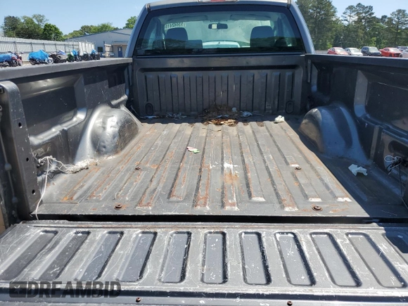 2006 Ford F-150 XL с VIN 1FTRF12W96NB53792, выставлен на аукционе Copart как лот 53442415 с пробегом 210 344 миль миль и Списание • Salvage title. История ставок и продаж доступна на DreamBid. Изображение 10.