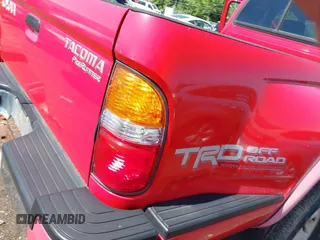 2002 Toyota Tacoma PreRunner с VIN 5TESM92N92Z130226, выставлен на аукционе IAAI как лот 42650412 с пробегом 195 042 миль миль и . История ставок и продаж доступна на DreamBid. Изображение 17.