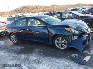 2013 Hyundai Sonata SE with VIN 5NPEC4AC4DH543471, listed as a IAAI auction lot 41267966 with 143,471 mi miles. Bid and sale history available at carsss.com. Image 13.