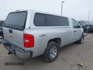 2012 Chevrolet Silverado 1500 LT with VIN 1GCNKSE04CZ182287, listed as a IAAI auction lot 41915911 with 125,217 mi miles. Bid and sale history available at carsss.com. Image 4.