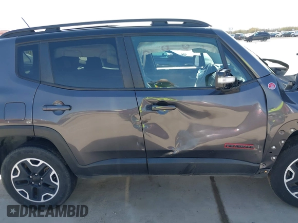 2016 Jeep Renegade Trailhawk with VIN ZACCJBCT9GPD44524, listed as a IAAI auction lot 41729209 with 96,619 mi miles and . Bid and sale history available at carsss.com. Image 14.