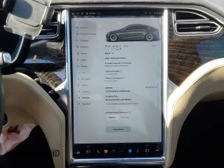 2016 Tesla Model S 90D with VIN 5YJSA1E20GF159926, listed as a Copart auction lot 46626625 with 104,247 mi miles and Salvage Title. Bid and sale history available at DreamBid. Image 9.