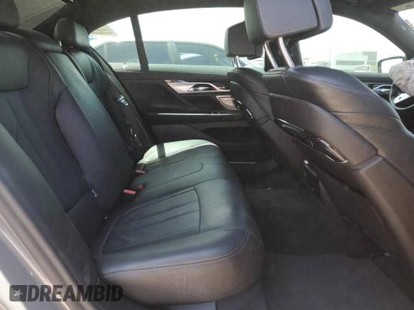 2022 BMW 7 Series 740i with VIN WBA7T2C01NCG99089, listed as a Copart auction lot 58748775 with 40,533 mi miles and Salvage title. Bid and sale history available at DreamBid. Image 10.