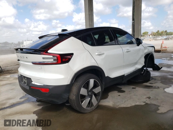 2022 Volvo C40 Ultimate с VIN YV4ED3GB5N2007036, выставлен на аукционе Copart как лот 47519903 с пробегом Не указан миль и . История ставок и продаж доступна на DreamBid. Изображение 3.