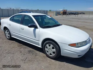 2001 Oldsmobile Alero GX with VIN 1G3NK52T51C154918, listed as a IAAI auction lot 42014537 with NaN miles. Bid and sale history available at carsss.com. Image 1.