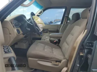 2004 Ford Explorer Sport Trac XLS z VIN 1FMZU77K24UB43103, wystawiony jako Copart lot #55955144 z przebiegiem 197 274 mil mil oraz Szkoda całkowita • Salvage title. Historia ofert i sprzedaży dostępna na DreamBid. Obrazek 7.
