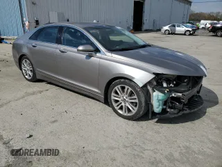 2015 Lincoln MKZ z VIN 3LN6L2JK8FR627515, wystawiony jako Copart lot #52790875 z przebiegiem 80 810 mil mil oraz Szkoda całkowita • Salvage title. Historia ofert i sprzedaży dostępna na DreamBid. Obrazek 4.