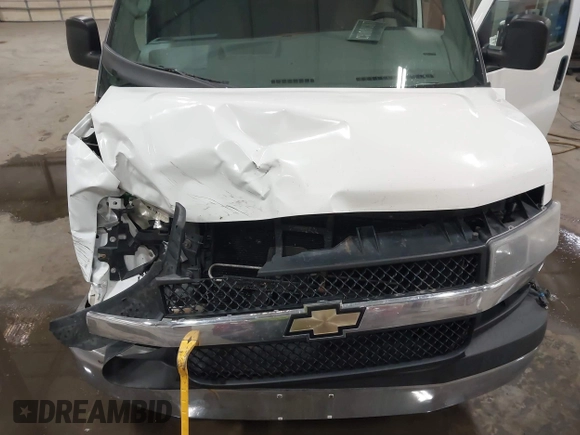 2014 Chevrolet Express Passenger LT with VIN 1GAZG1FG9E1127529, listed as a IAAI auction lot 42151349 with 192,333 mi miles and . Bid and sale history available at DreamBid. Image 10.