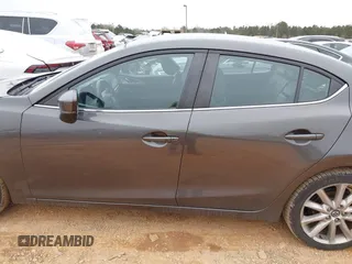 2017 Mazda 3 Touring z VIN JM1BN1V77H1101001, wystawiony jako IAAI lot #41393592 z przebiegiem 77 566 mil mil oraz . Historia ofert i sprzedaży dostępna na DreamBid. Obrazek 14.