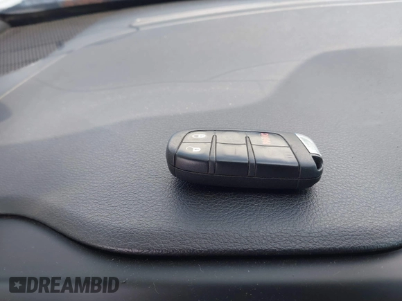 2020 Jeep Renegade Latitude с VIN ZACNJABB7LPL69974, выставлен на аукционе IAAI как лот 42265784 с пробегом 105 101 миль миль и . История ставок и продаж доступна на DreamBid. Изображение 11.