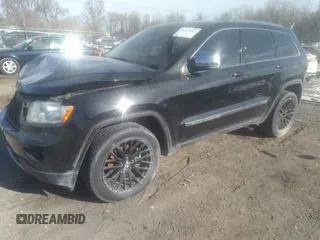 2011 Jeep Grand Cherokee Overland with VIN 1J4RR6GG8BC510143, listed as a IAAI auction lot 41329967 with 195,450 mi miles and . Bid and sale history available at DreamBid. Image 2.