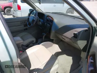 2000 Infiniti QX4 with VIN JNRAR07Y0YW078146, listed as a IAAI auction lot 42090142 with 178,360 mi miles and . Bid and sale history available at DreamBid. Image 5.